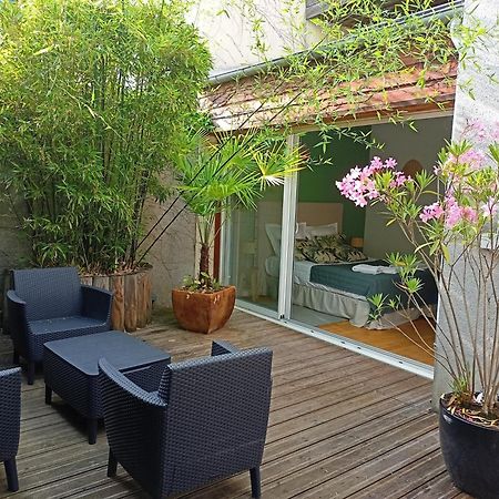 Les Suites Angevines Angers Exterior foto