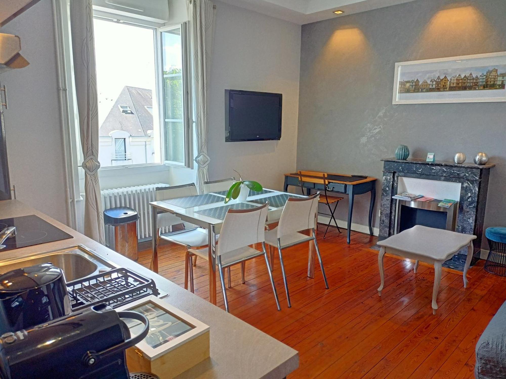 Les Suites Angevines Angers Exterior foto
